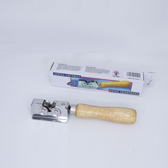 مسن سكاكين بمقبض خشب 010494 خشب فضي - صناعة  الصين